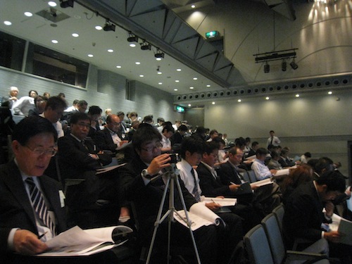 05.17.11.sparj-crowd