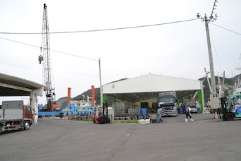 Onagawa fish port begins some work-July 2012