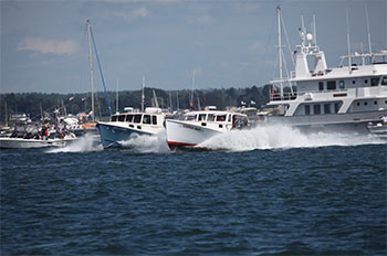 Simple Man (right) leads Determination at the Portland races. Jon Johansen photo.