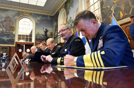 2015 1102 ITI coastguardARCTIC