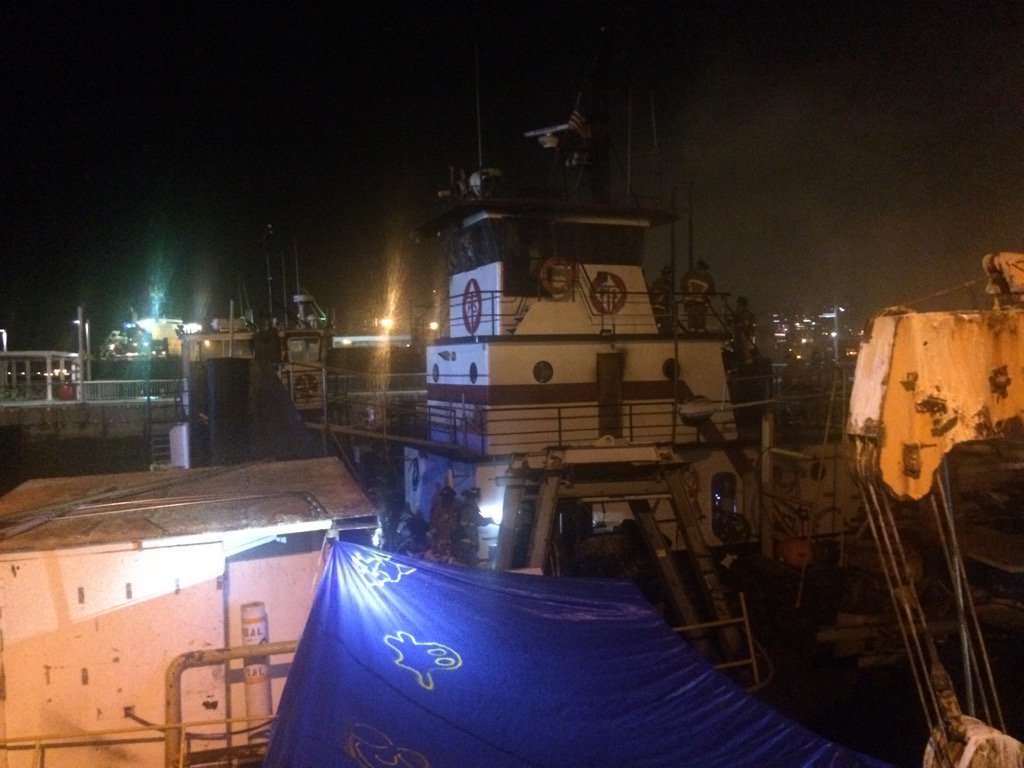 San Diego tugboat fire SDFD Twitter