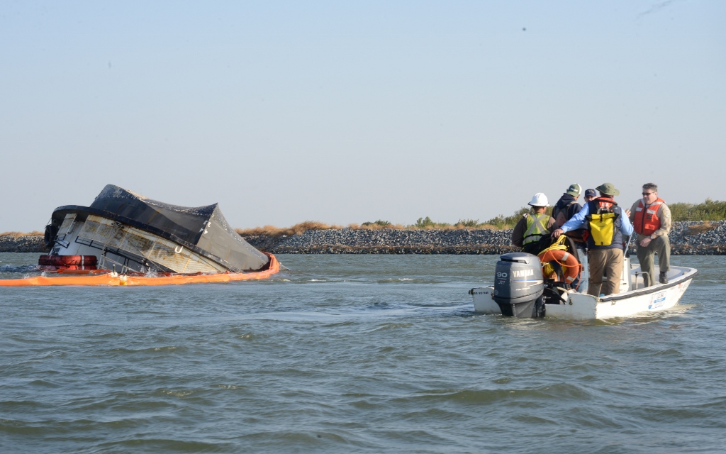 Riverboat wreck removed from Sacramento River | WorkBoat | Commercial ...