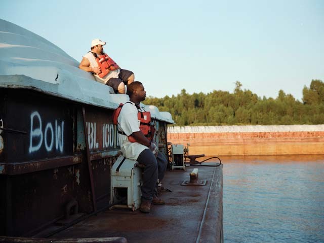2016_January_RiverStars_BARGE_Still_4