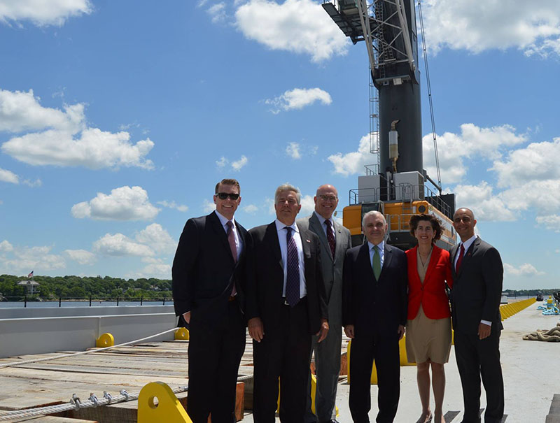 PortofProvidence-Crane-barge-Sandy-C-Marad