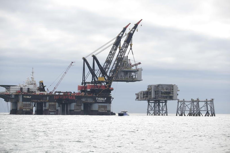 clair-ridge-north-sea-topside-module-installation-2015-bp
