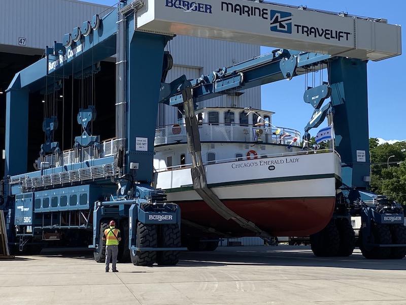 CHICAGO'S LEADING LADY Commercial Vessel - Burger Boat Company