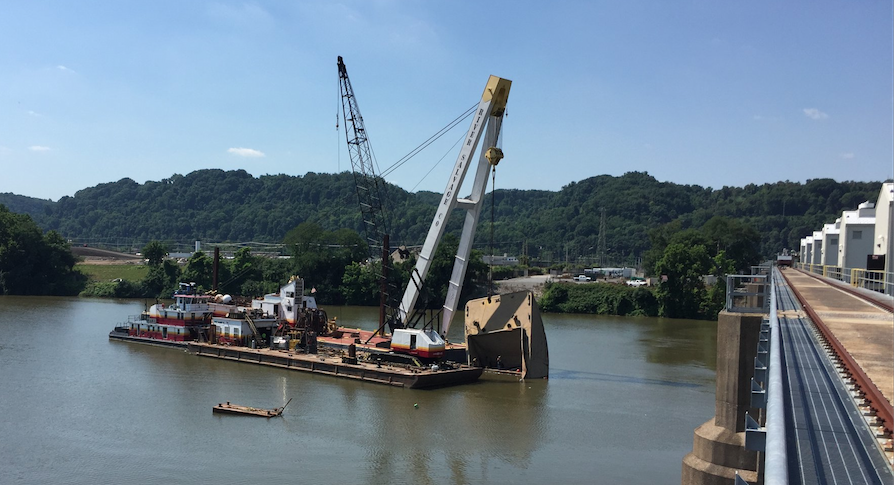 Emsworth barge removal 1