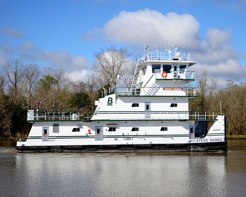 rsz_steve_daines_towboat_may_2017