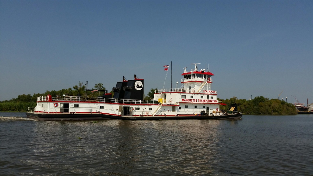 The Marquette Transportation towboat Rick Calhoun 1 (1024x576)