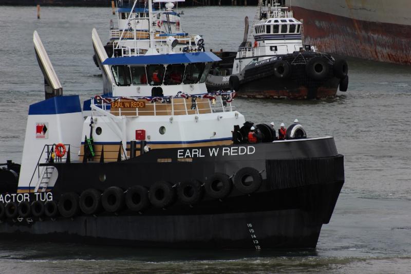 earl_w_red_closeup_harley_marine_services