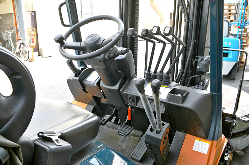 forklift_cab_generic_CC_TennenGas