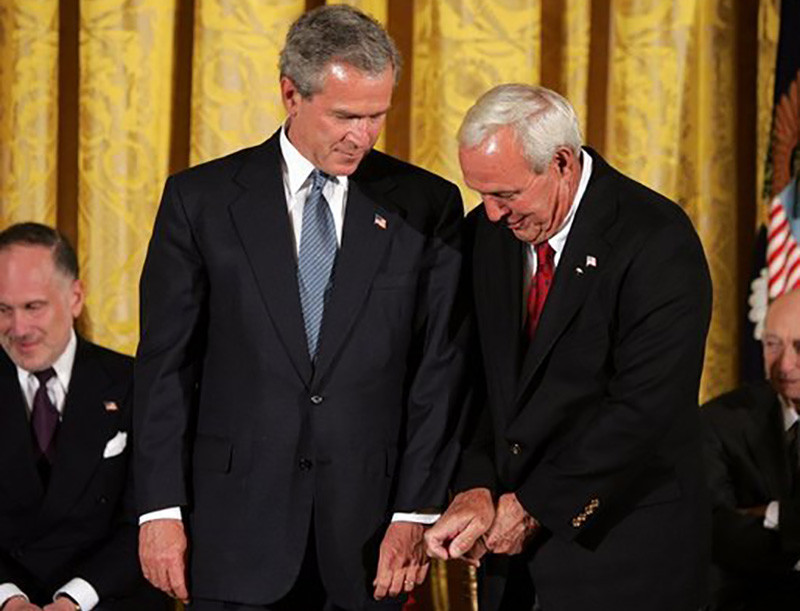 arnoldpalmermedaloffreedom_white_house