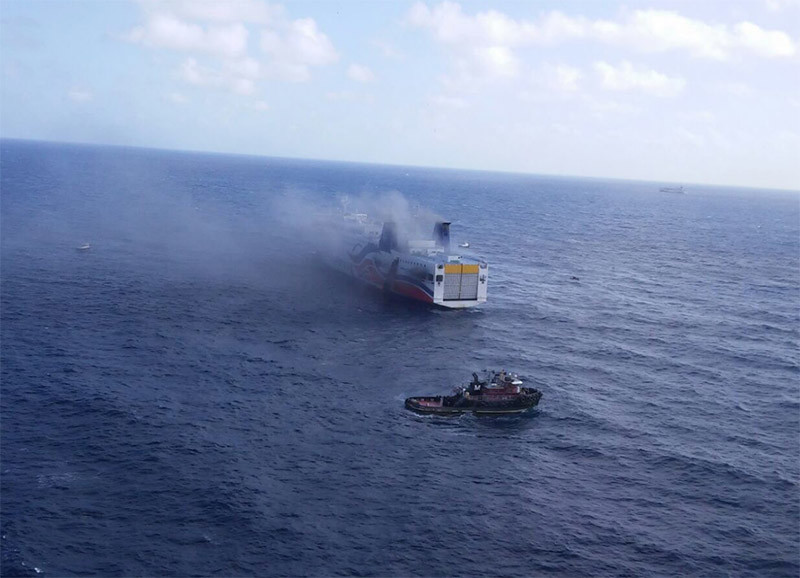 Carribbean-Fantasy-ablaze-8.17.16-Policia-Puerto-Rico