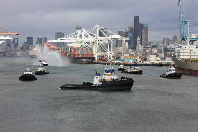 earl_w_red_harley_marine_services