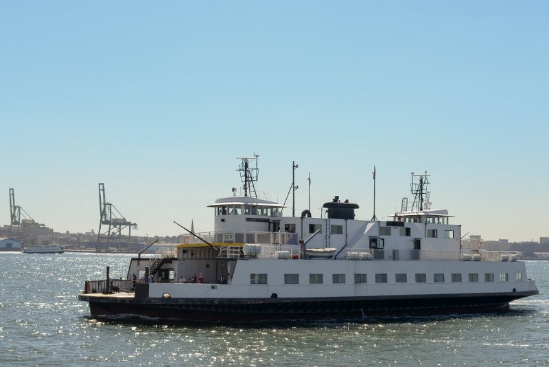 governors-island-ferry-800x534
