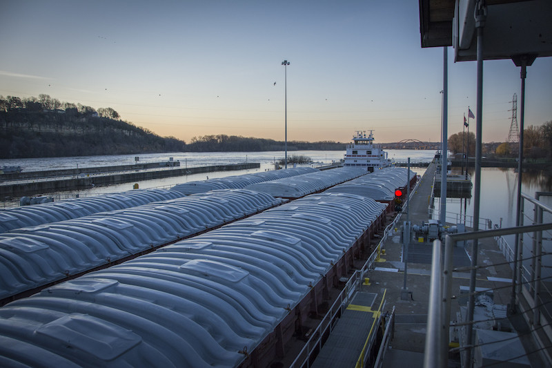 First tow of the season advances past Lock and Dam 2 to the Port of St. Paul