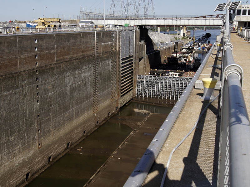 kentucky-lock-dam-maintenance-2013-usace