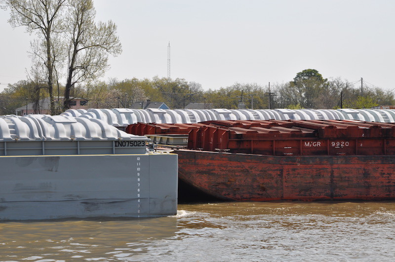 LMR barges