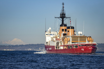 Coast Guard Cutter Polar Star begins Arctic voyage