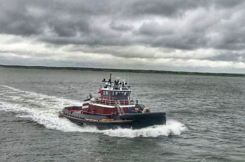 Rosemary McAllister starboard bow Patrick Hanna