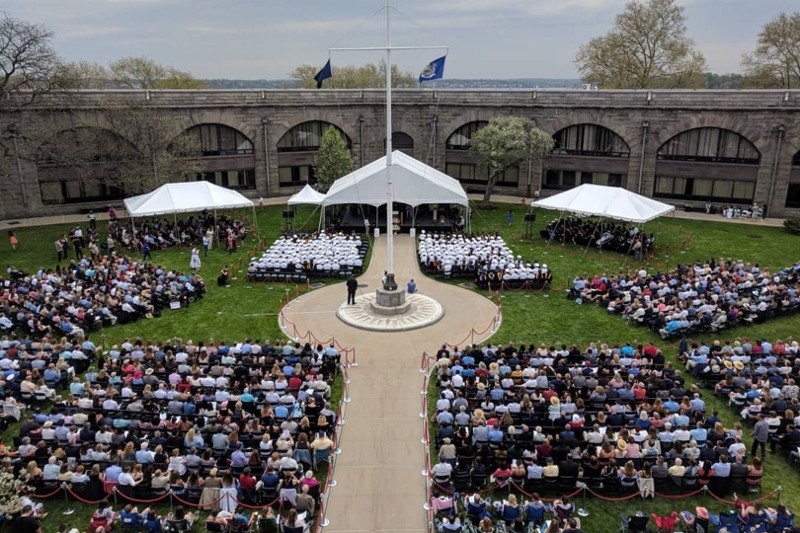 SUNY Maritime graduation May 2018 (800x533)