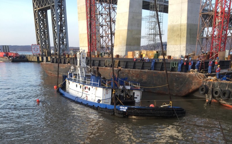 Specialist_raised_USCG