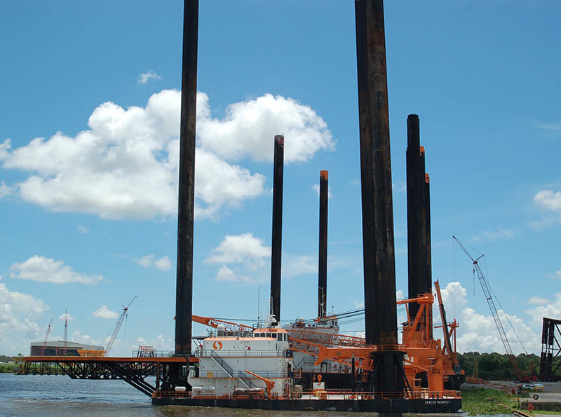 Stacked-Rig-LA-KHocke