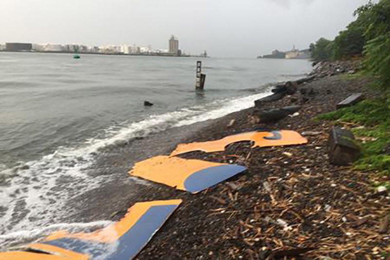 Staten-Island-Ferry-Disaster-spoof