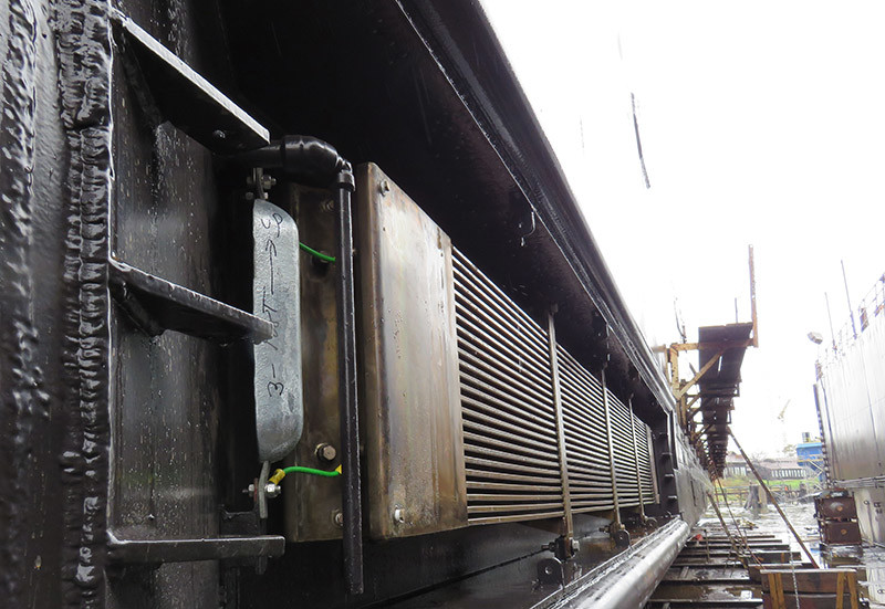 suprstak-duracooler-keel-cooler-duramax-marine