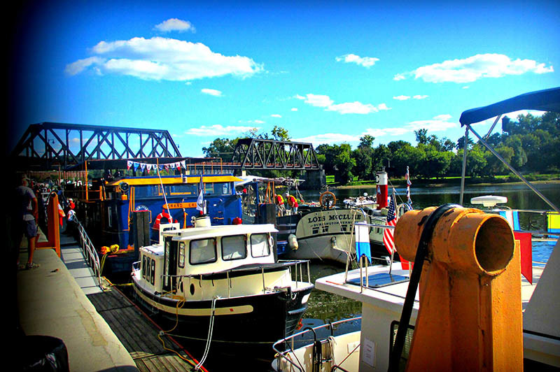 Tugboat-roundup-2014-CC-Shan-Jeniah-Burton