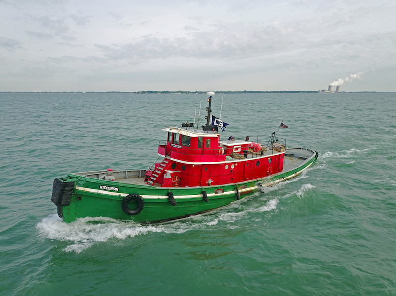 tug Wisconsin