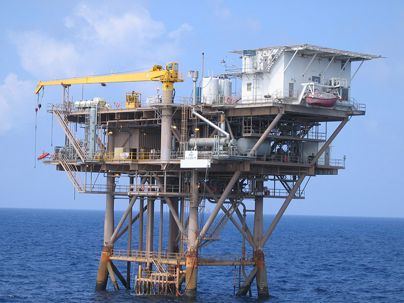 oil-platform-gom-generic-noaa