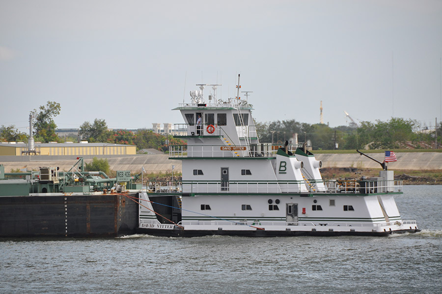 blessey-marine-towboat-david-vitter-dkrapf