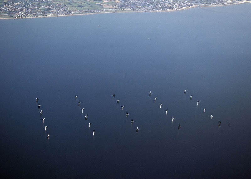 north_hoyle_offshore_wind_farm_aerial-cc-parrot-of-doom
