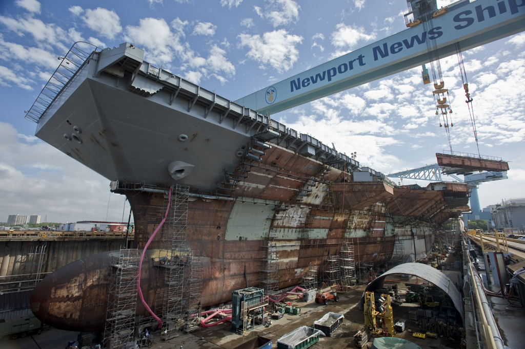 Gerald R. Ford (CVN78) final superlift. Photo by Chris Oxley