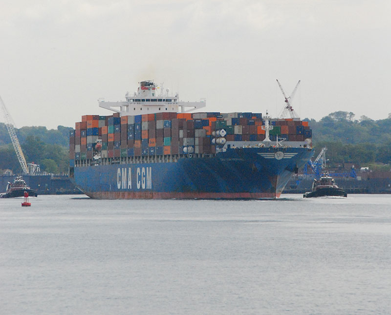 cma-cgm-nerval-inbound-kill-van-kull-moran-tugs-kmoore