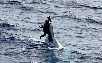 Stuart Bee anchor pulpit