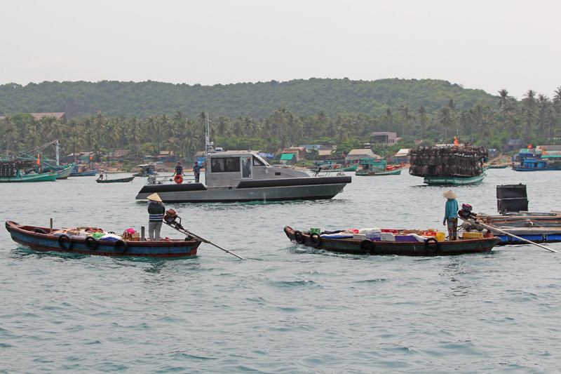 rsz_vietnam_metal_shark_45_defiant